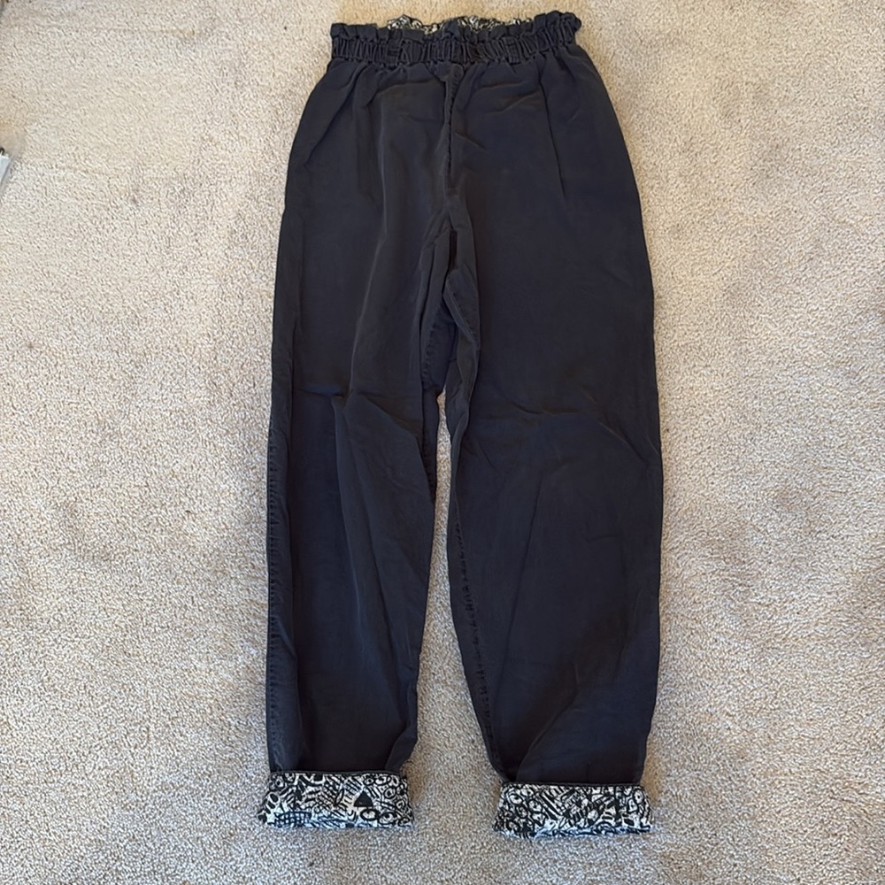 Dorothy Perkins Black Ankle Pants - Picture 2 of 8